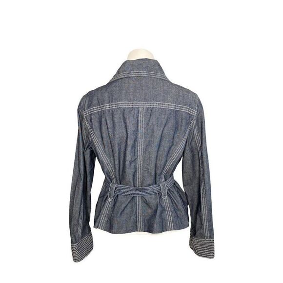 CHICOS Dark Wash Denim‎ Chambray Button Down Belted Cotton Jacket sz 1 Medium 8 - Picture 3 of 7
